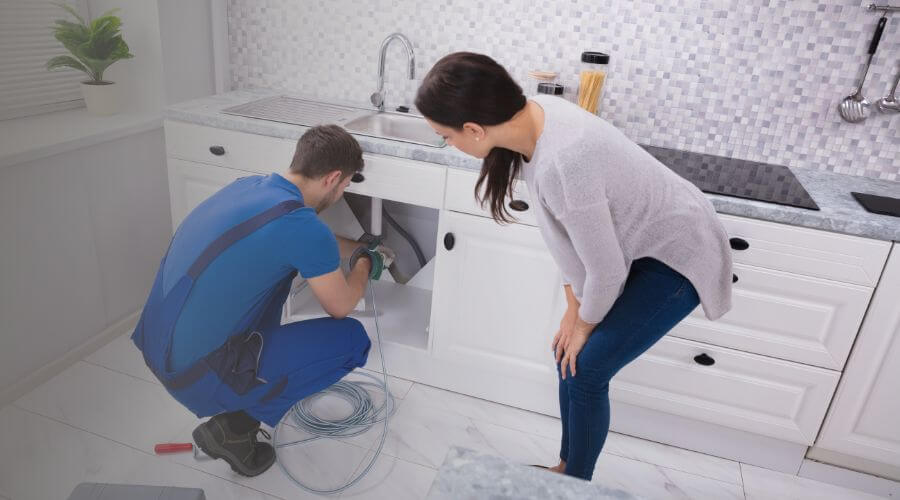 Local expert plumbing services in Huron, TN